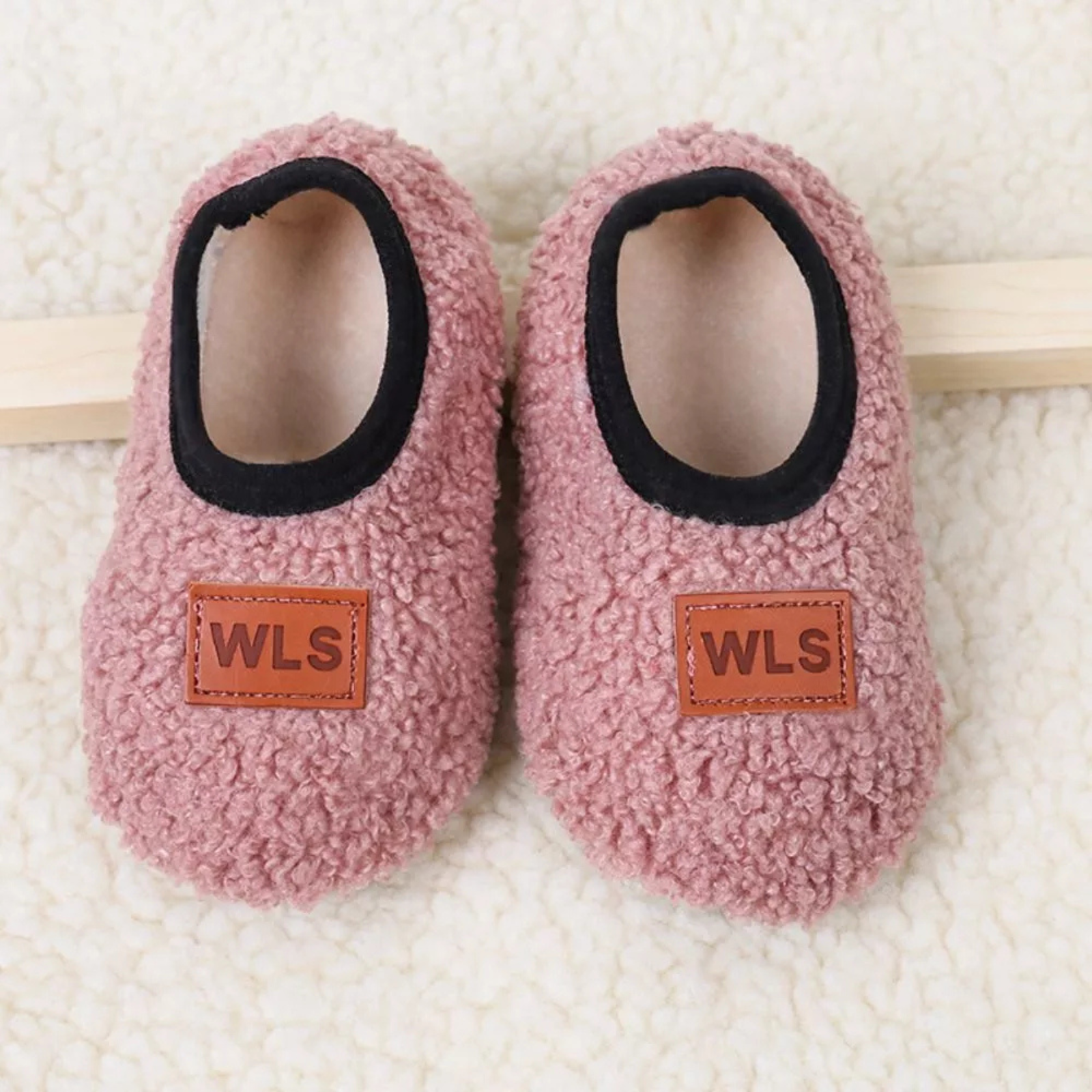Fashion Slippers Winter Anti-slip Toddler Soft Plush Floor Sock Pink M