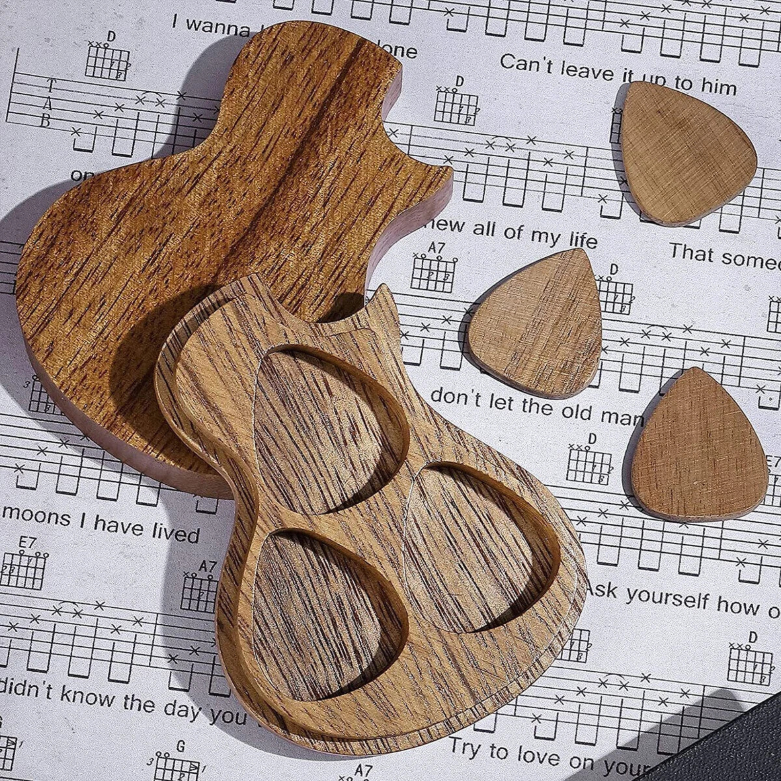 Wooden Guitar Pick Holder Organizer Plectrum Storage Case Box