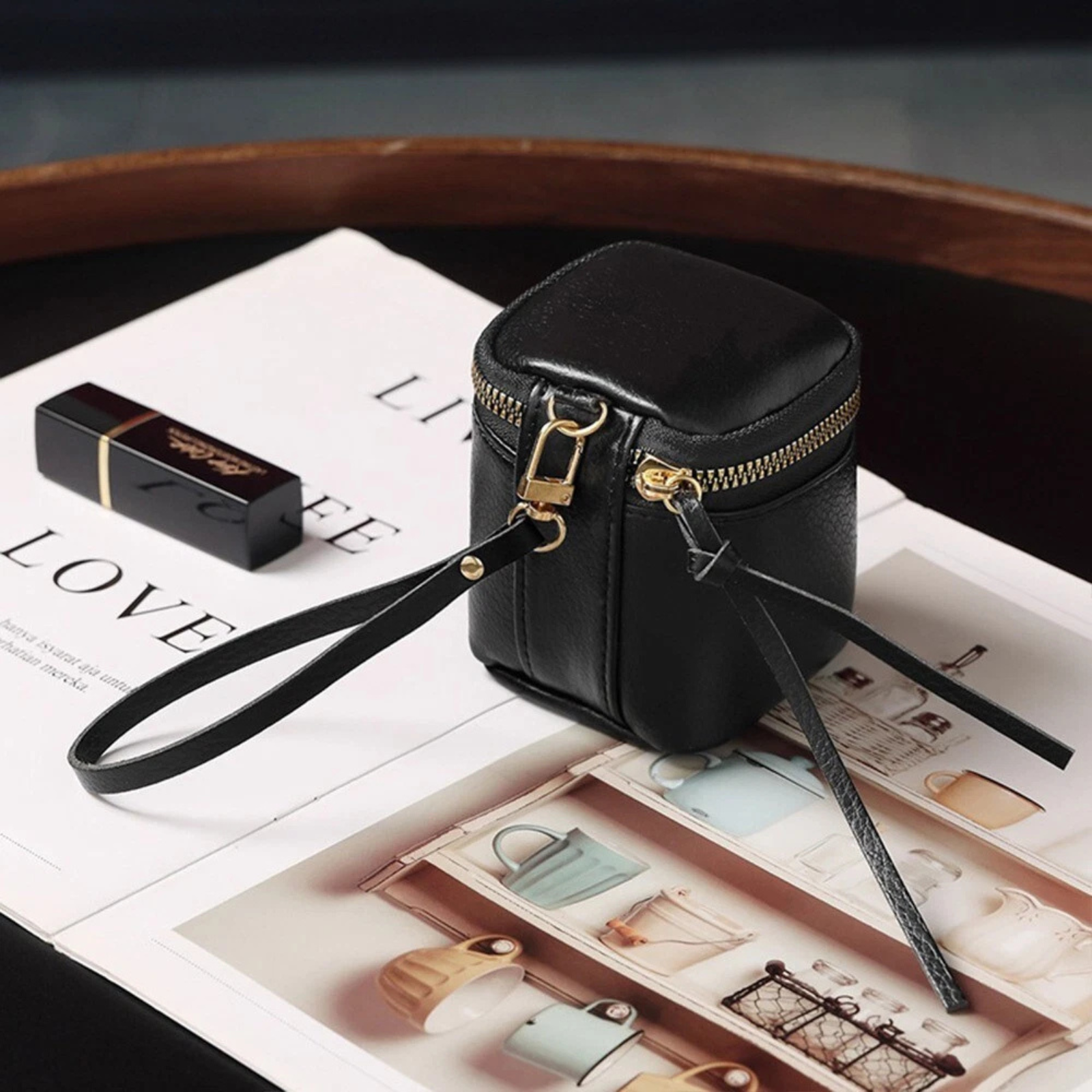 Lipstick Storage Wrist Bag Lightweight Cosmetic Organiser Black Colour
