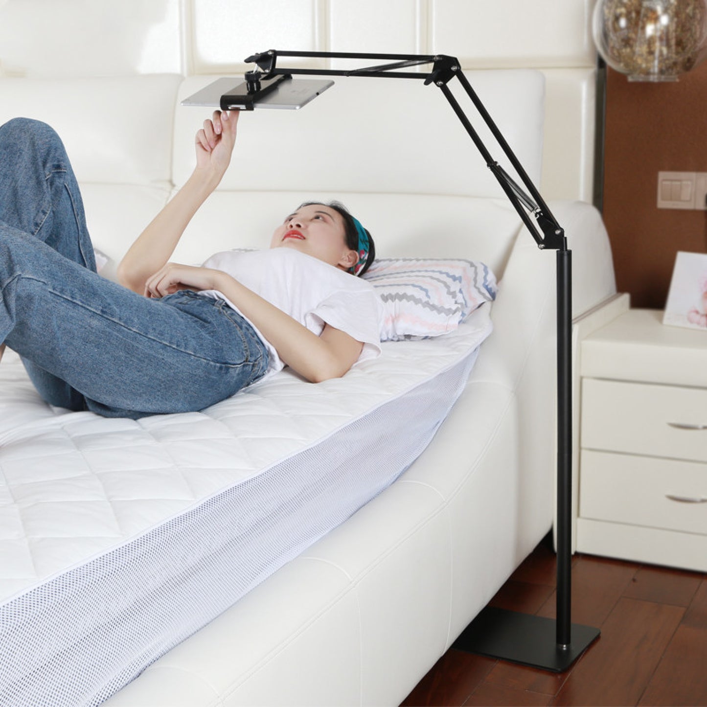 Portable Adjustable Hands Free Floor Stand Holder For Tablet Ipad Smart Phone
