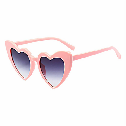 Retro Gradient Color Lens Eye Glasses Women LOVE Heart Shaped Sunglasses