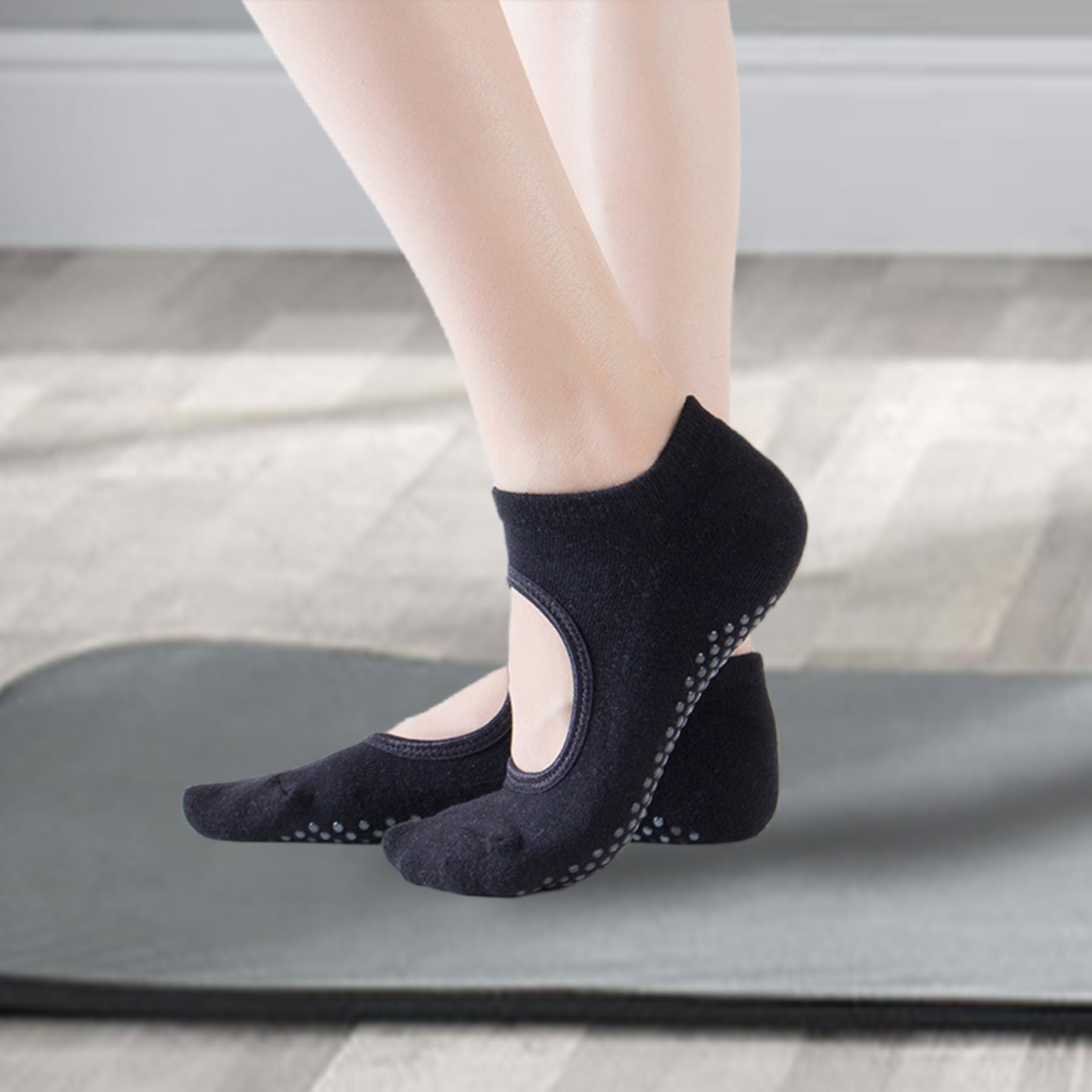 Massage Ballet Socks with Grip Yoga Socks Non-Slip Pilates Exercise Cotton
