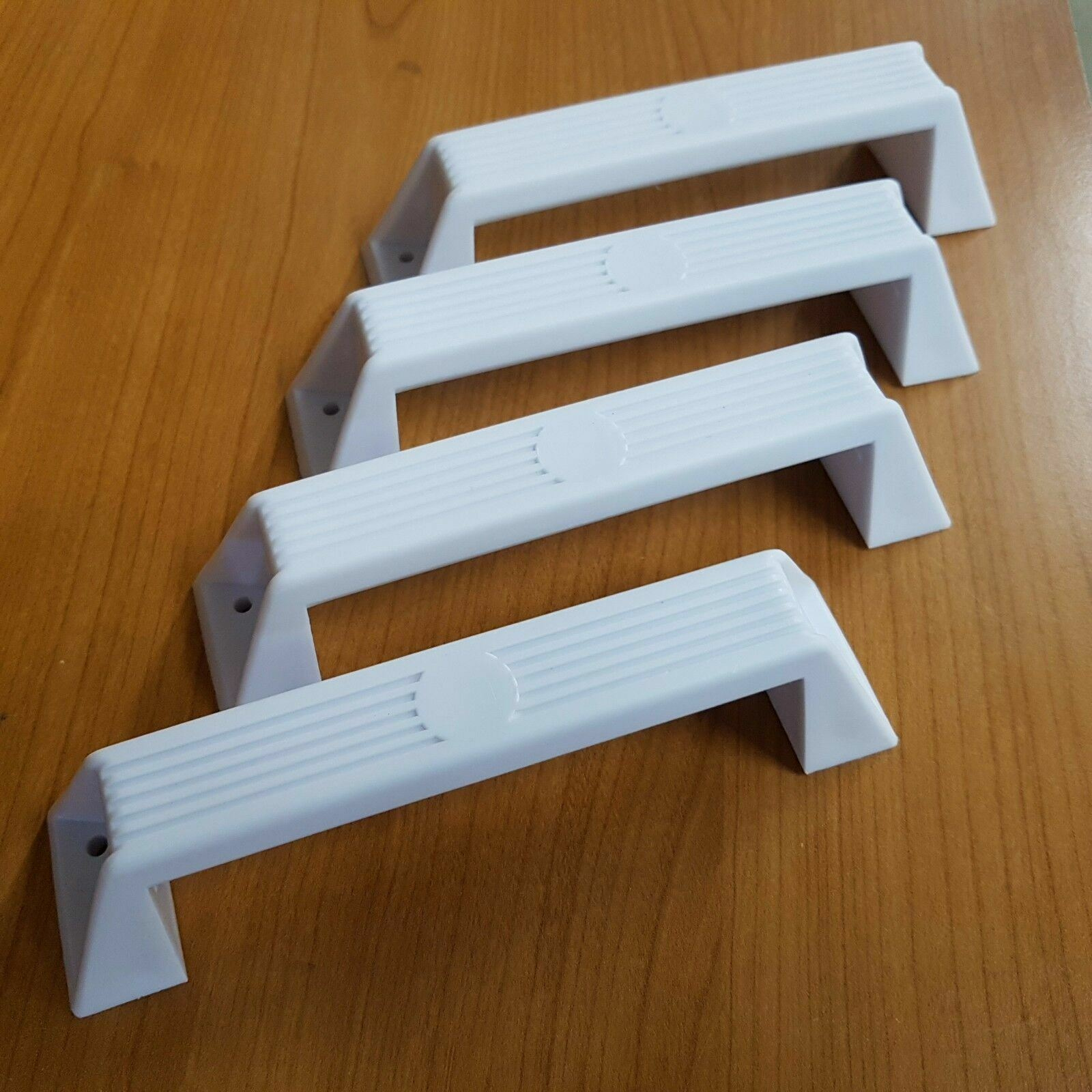 UV Stabilized Jayco Windsor Galaxy 4x White Caravan Grab Handles CAMEC 007988