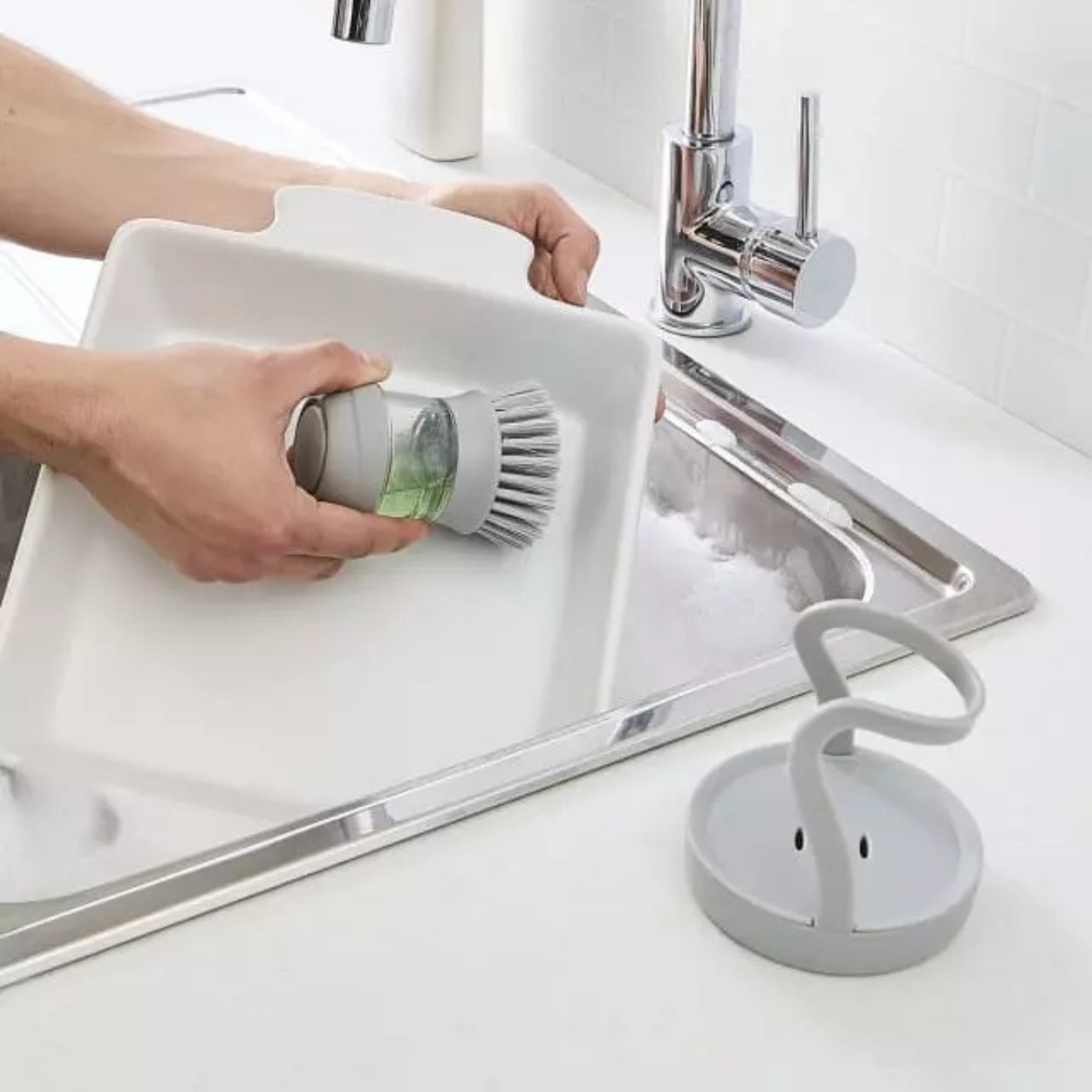 Brush Pressing Cleaner Soap Dispenser Palm Scrub Washing Dish Scrub Brush