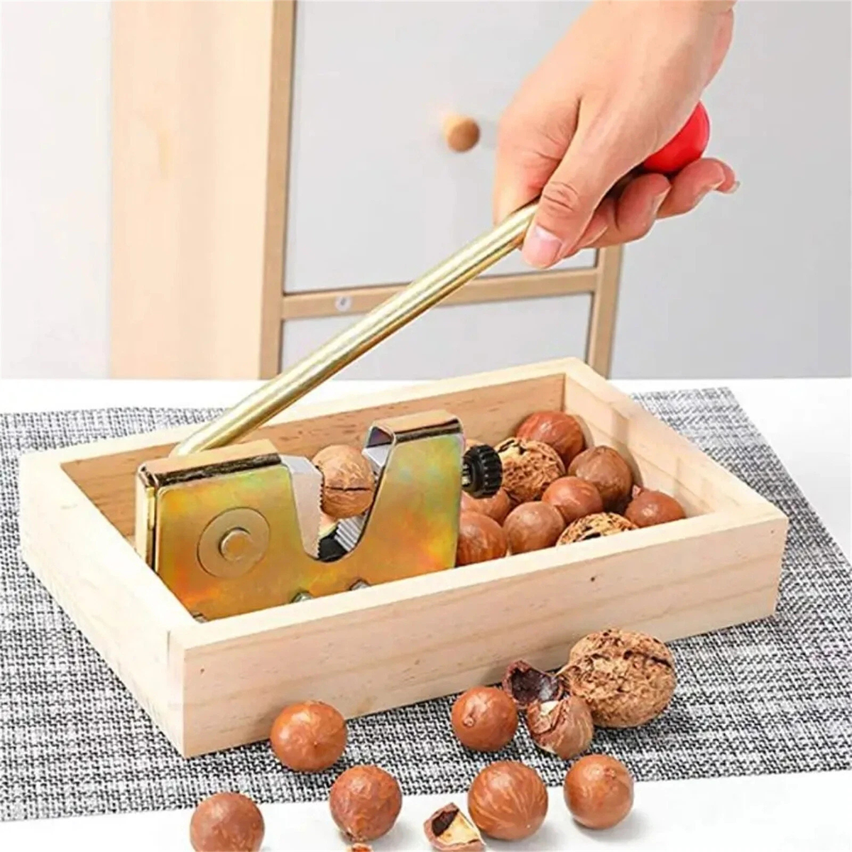 Multipurpose Peeling Machine Macadamia Walnut Opener Nut Cracker