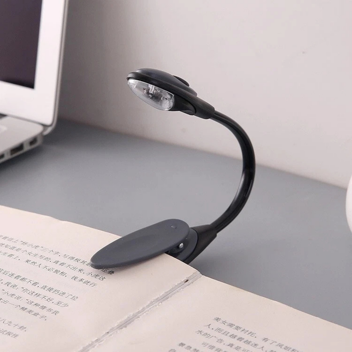 2X Mini Clip-On Flexible LED Reading Lights for Books and Laptops