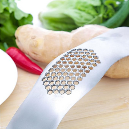 Rocking Mincer Squeezer Kitchen Stainless Steel Garlic Press Crusher
