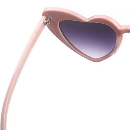 Retro Gradient Color Lens Eye Glasses Women LOVE Heart Shaped Sunglasses