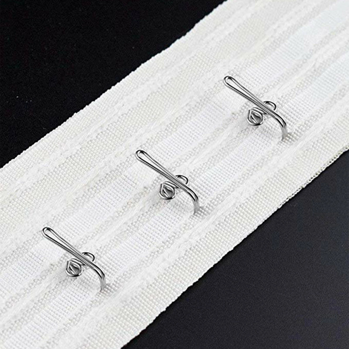 Pencil Pleat Gather Hooks Small Metal Curtain Gathering Hook 28mm 60PCS